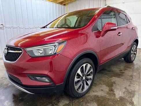 Used 2018 Buick Encore Preferred image 3