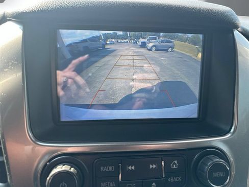 Used 2020 Chevrolet Tahoe LT RWD image 21