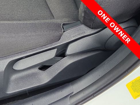 Used 2025 Toyota Camry LE image 13