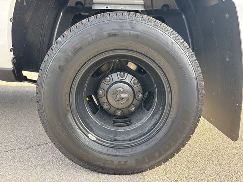 New 2026 RAM 3500 Tradesman image 15