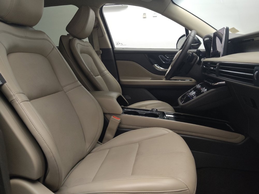 Used 2021 Lincoln Corsair Reserve w/ Elements Package FWD image 21