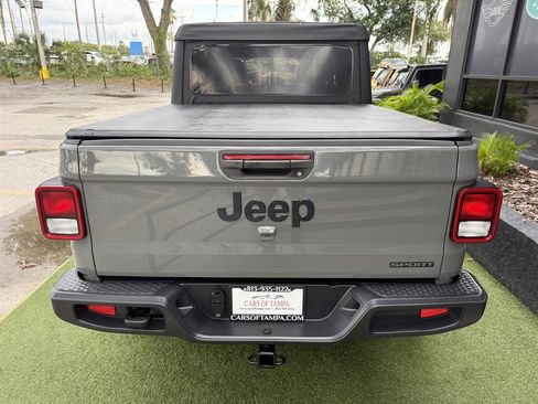 Used 2020 Jeep Gladiator Sport w/ Quick Order Package 24S AWD/4WD image 5