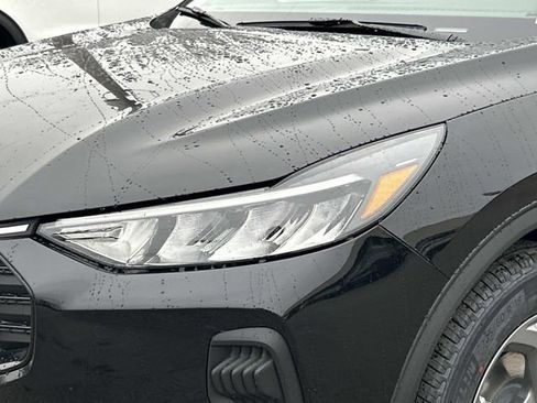 New 2026 Ford Escape ST-Line w/ Tech Pack #1 image 9