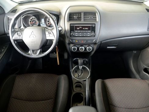 Used 2017 Mitsubishi Outlander Sport ES image 17