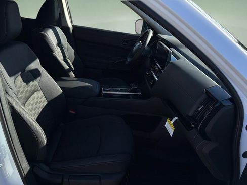 New 2026 Nissan Pathfinder SV AWD/4WD image 11