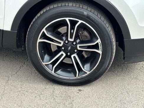 Used 2015 Ford Explorer Sport AWD/4WD image 7