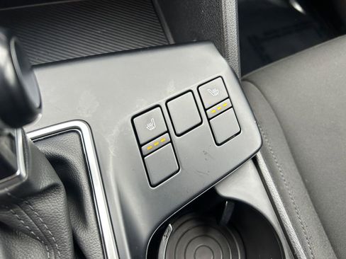 Used 2023 Kia Sportage LX image 36