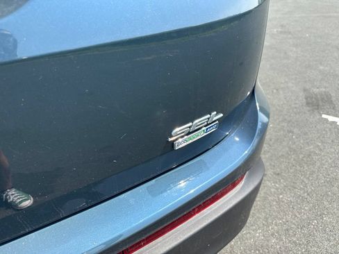 Used 2016 Ford Edge SEL AWD/4WD image 8