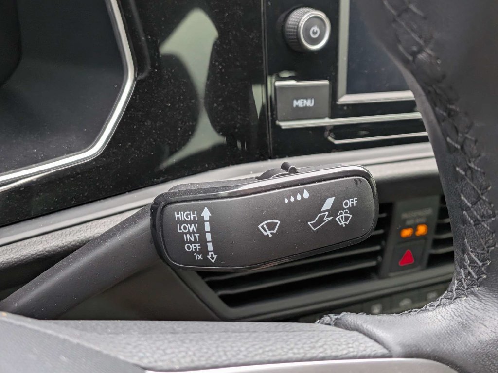 Used 2024 Volkswagen Jetta Sport FWD image 24