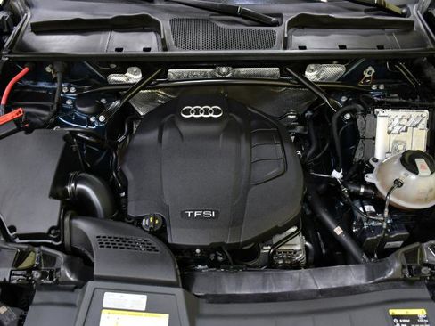 Used 2018 Audi Q5 Prestige w/ Prestige Package image 44