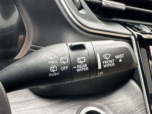 Certified 2023 Jeep Grand Cherokee L Limited w/ Luxury Tech Group II image 41