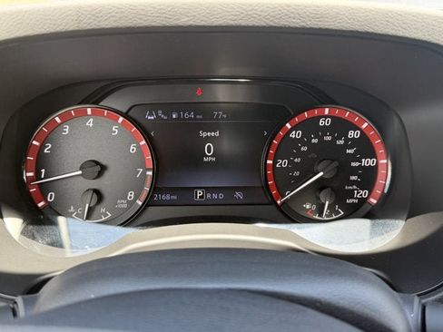 Used 2025 Nissan Frontier Pro-X w/ Pro Convenience Package RWD image 16