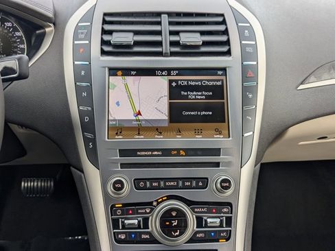 Used 2019 Lincoln MKZ Reserve image 13