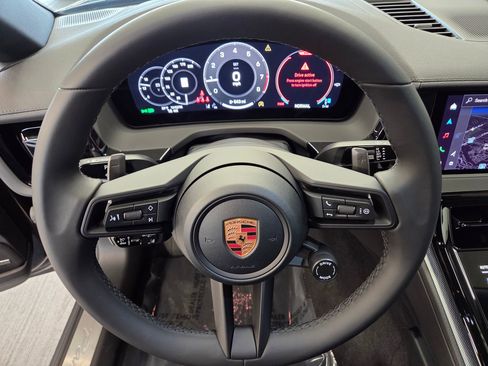 New 2026 Porsche Panamera image 17