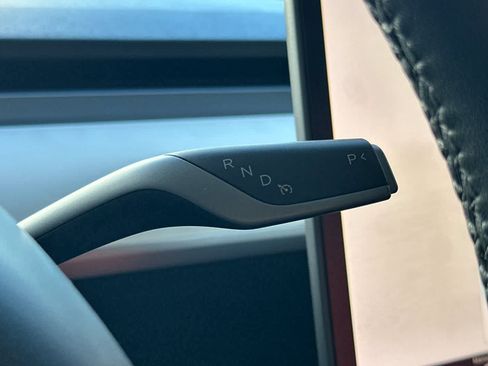 Used 2023 Tesla Model 3 Standard Range RWD image 23