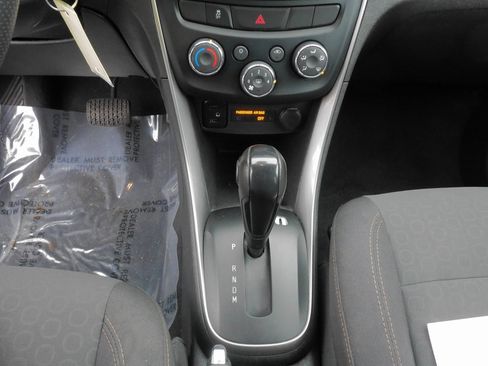 Used 2020 Chevrolet Trax LS w/ Tint and Cruise Package image 29