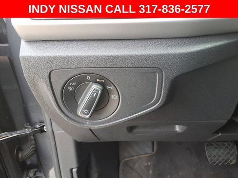 Used 2022 Volkswagen Atlas SE w/ Panoramic Sunroof Package image 17