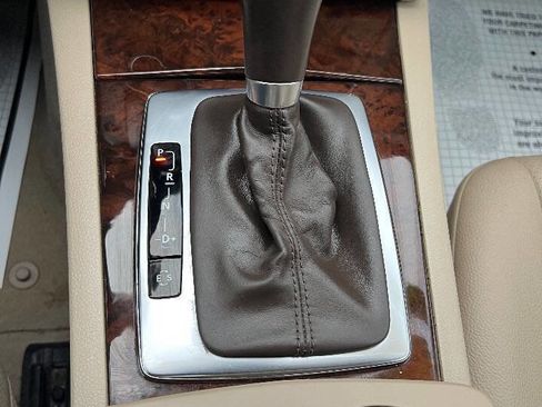 Used 2013 Mercedes-Benz C 300 4MATIC Sedan image 29