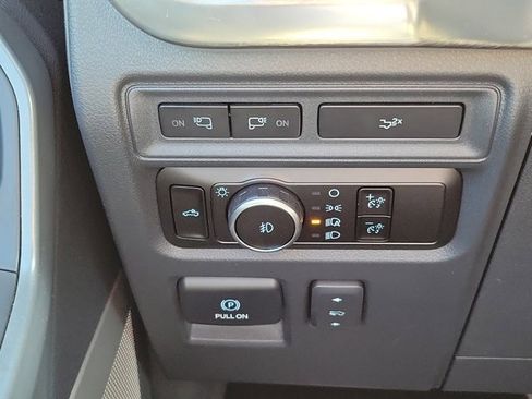 Used 2023 Ford F150 Lariat image 21