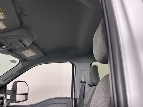 Used 2024 Ford F350 XLT w/ FX4 Off-Road Package image 22