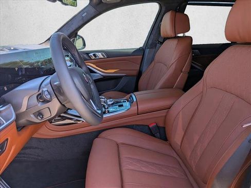 New 2026 BMW ALPINA XB7 AWD/4WD image 4