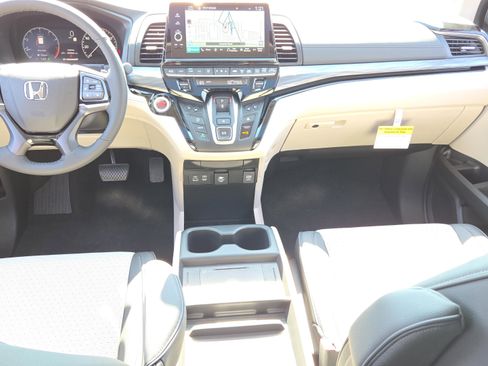 New 2026 Honda Odyssey Elite image 14