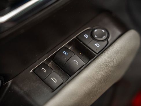 Used 2024 Chevrolet Colorado ZR2 w/ ZR2 Convenience Package III AWD/4WD image 48