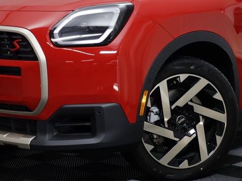 New 2026 MINI Cooper Countryman S w/ Comfort Package Max image 3