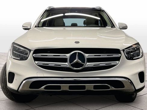 Used 2022 Mercedes-Benz GLC 300 4MATIC image 3