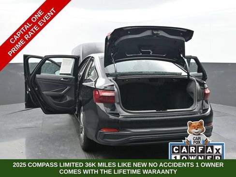 Used 2024 Volkswagen Jetta SE FWD image 65