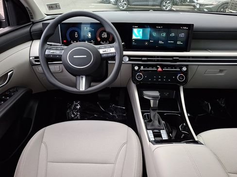 Used 2026 Hyundai Tucson SEL image 13