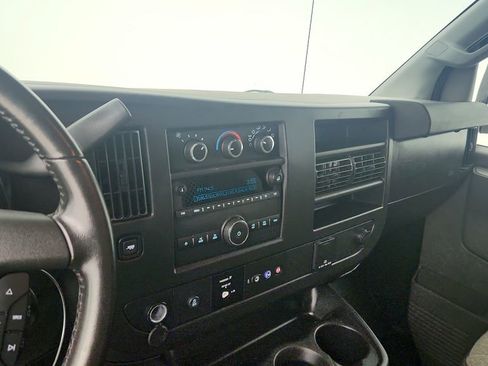 Used 2021 Chevrolet Express 2500 w/ Driver Convenience Package RWD image 19