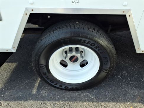 Used 2021 GMC Savana 3500 Extended w/ Power Convenience Package image 18