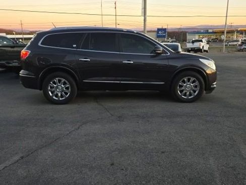 Used 2015 Buick Enclave Leather image 11