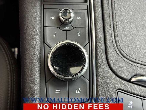 Used 2022 Cadillac XT5 Luxury image 29