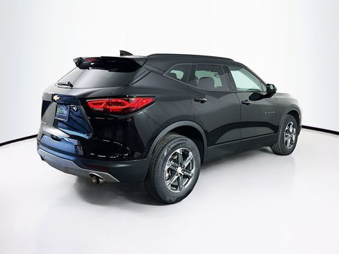 Used 2024 Chevrolet Blazer LT w/ Convenience Package image 9