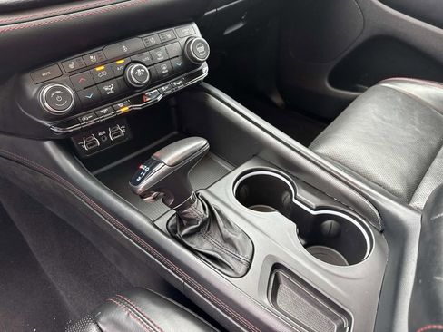 Used 2024 Dodge Durango GT AWD/4WD image 26