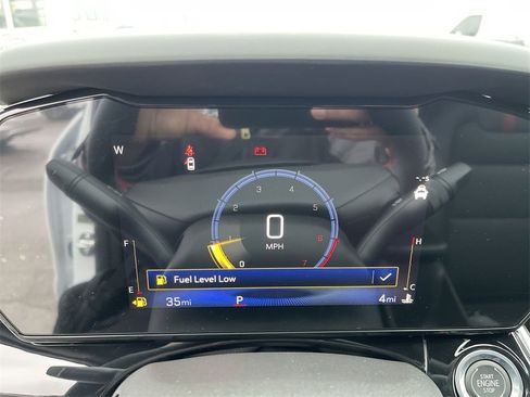 New 2026 Chevrolet Trax RS w/ Sunroof Package image 15