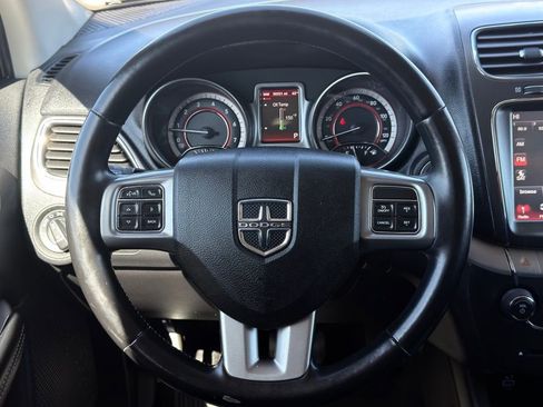 Used 2020 Dodge Journey Crossroad w/ Popular Equipment Group image 5