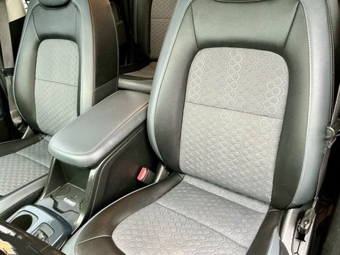 Used 2019 Chevrolet Colorado Z71 image 37