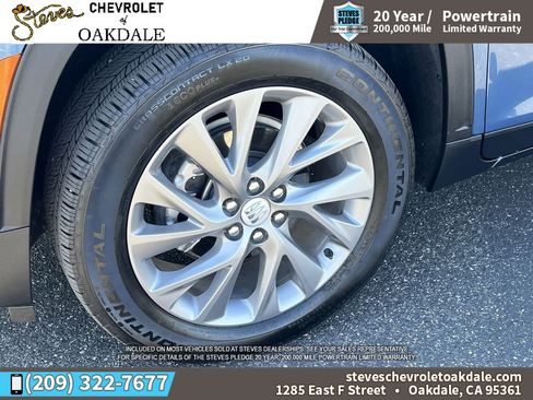 Certified 2025 Buick Enclave Preferred FWD image 37