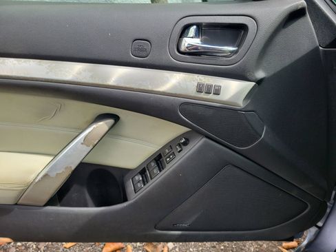Used 2012 INFINITI G37 Convertible w/ Premium Pkg RWD image 14