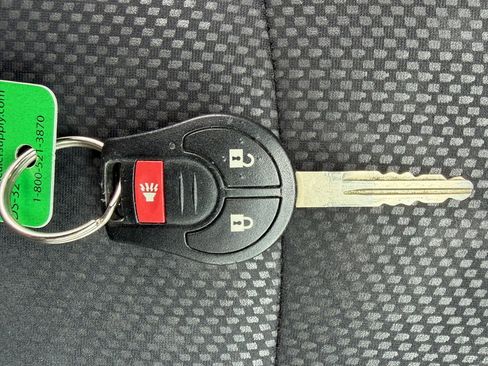 Used 2015 Nissan Rogue S AWD/4WD image 33