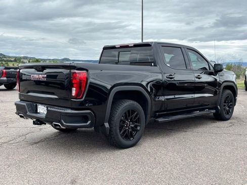 Used 2024 GMC Sierra 1500 Elevation w/ Elevation Premium Package AWD/4WD image 5