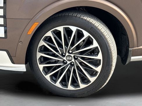 New 2026 Hyundai Palisade Calligraphy FWD image 6