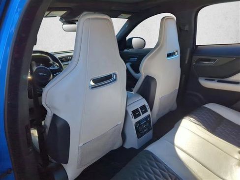 Used 2019 Jaguar F-PACE SVR image 14