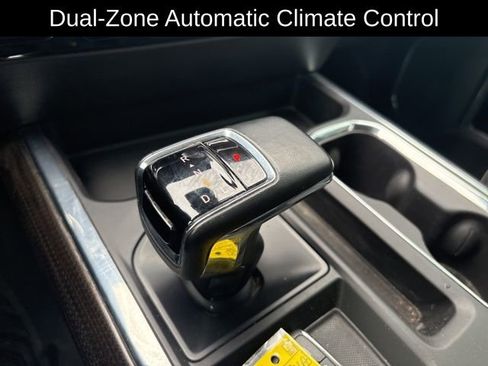 Certified 2024 Chevrolet Silverado 1500 LT Trail Boss w/ Convenience Package II image 17