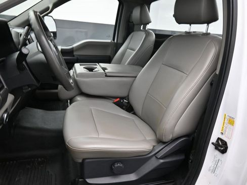 Used 2022 Ford F250 XL w/ Power Equipment Group image 11