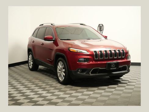 Used 2016 Jeep Cherokee Limited FWD image 1