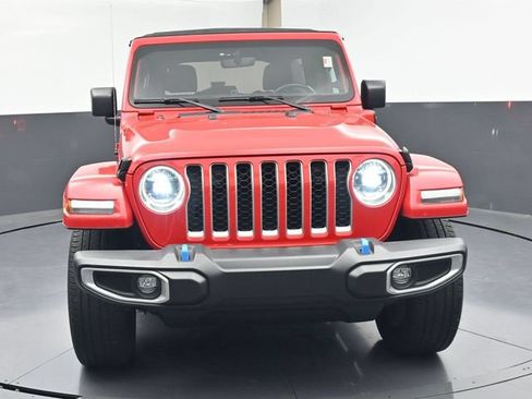 Used 2023 Jeep Wrangler Unlimited Sahara w/ Cold Weather Group AWD/4WD image 42